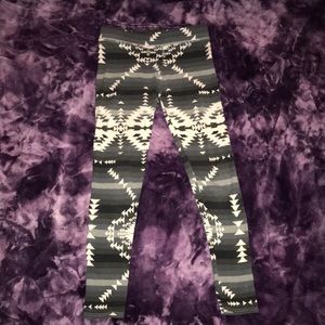 Blue & white aztec leggings.